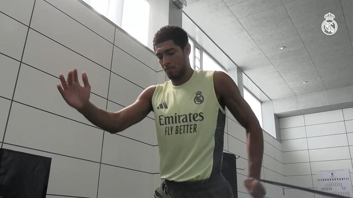 近日, 球员已经开, 关键