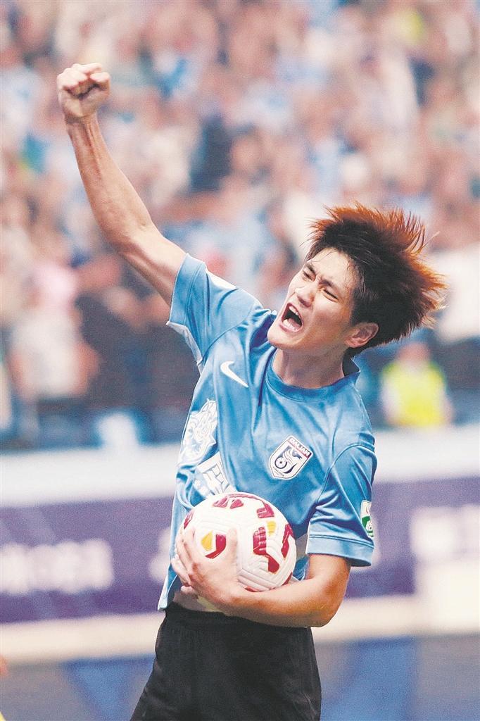 下底传中, div, 马莱莱因伤 下底传中, div, 马莱莱因伤