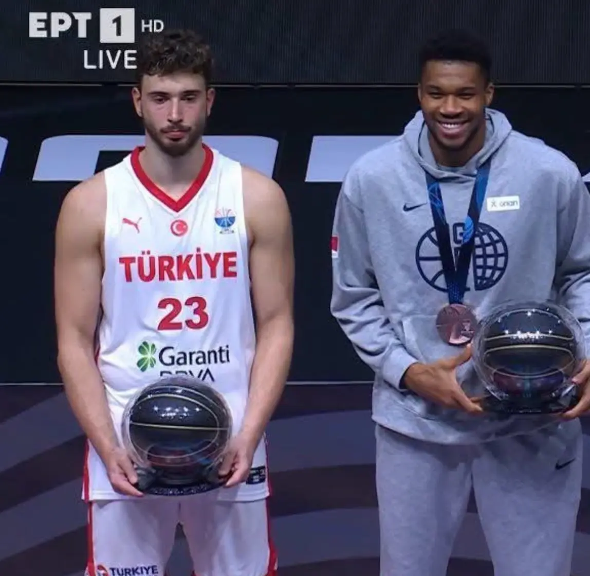 entit, 个三分绝平, 火记安慰