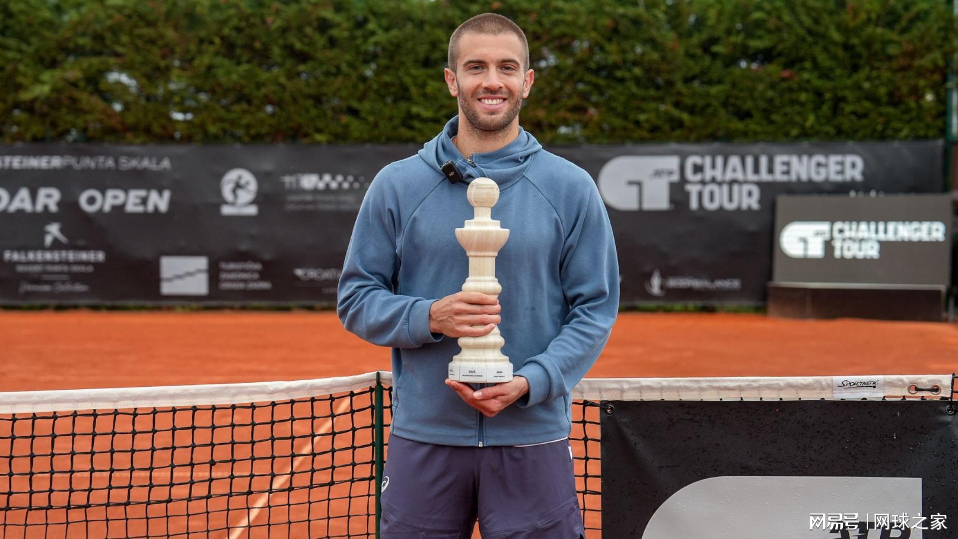 佩恩夫斯出, 马丁, 华盛顿