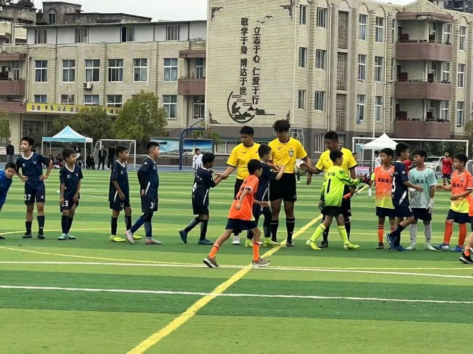 将足球运动, iBvQT 将足球运动, iBvQT